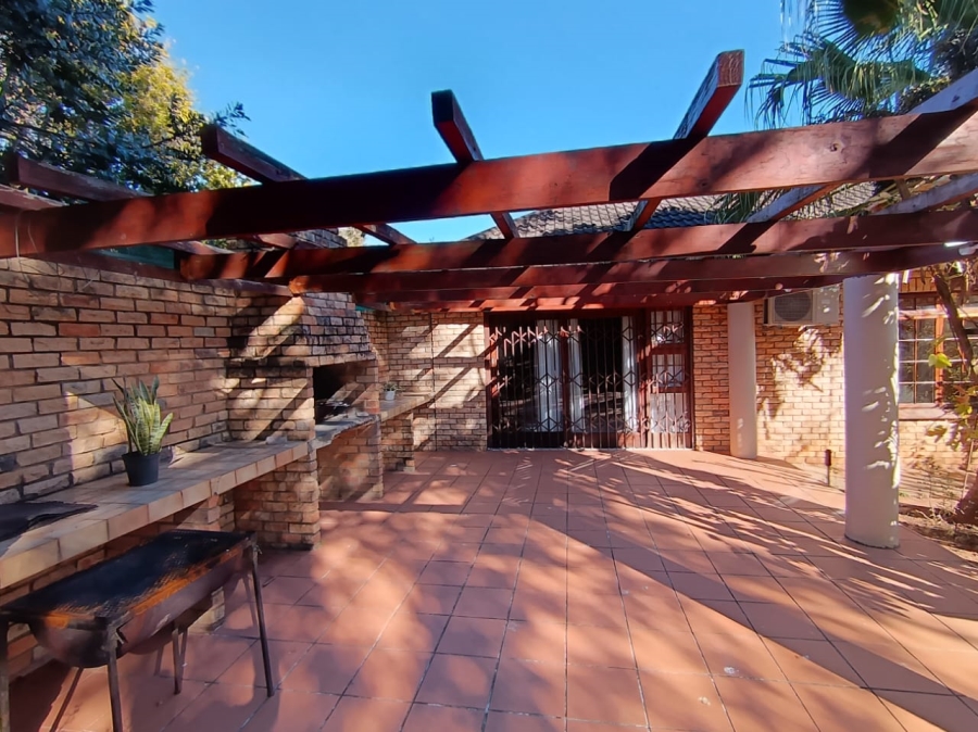 6 Bedroom Property for Sale in Winterhoek Park Eastern Cape